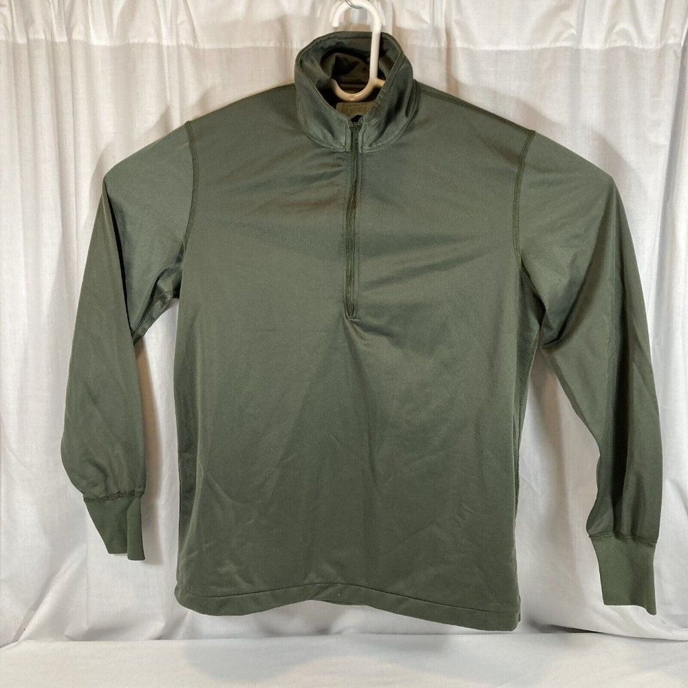 US Army Sleeping Shirt 1/4 Zip Pull Over Mens Medium Heat Retentive Moisture Res